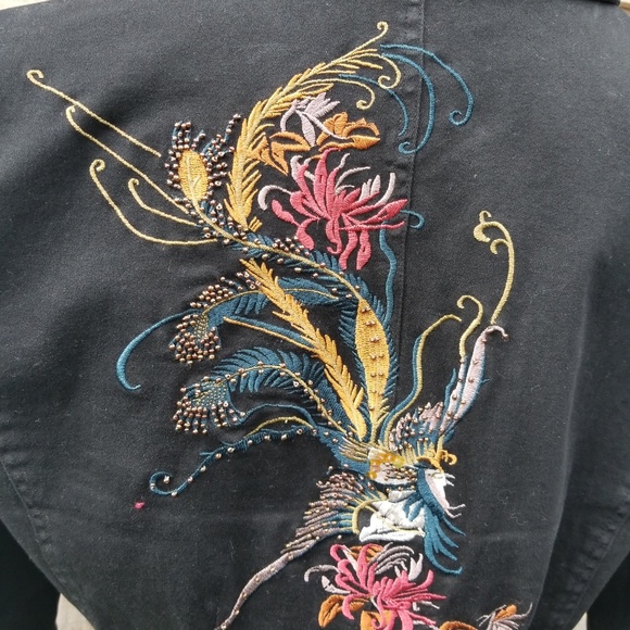 Black cotton jacket with colorful embroidery - Picture 3 of 7
